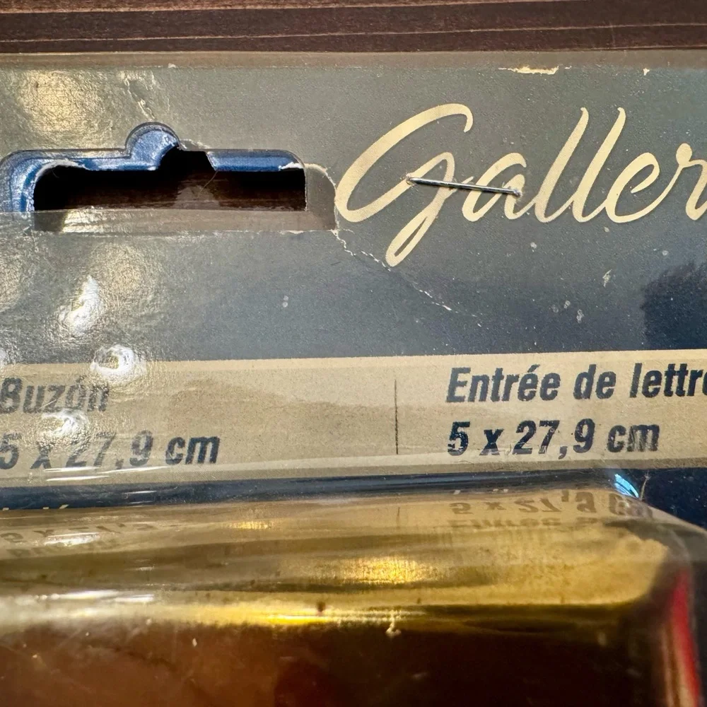 Gallery Gallery Brass Door Mail Slot NIB‎